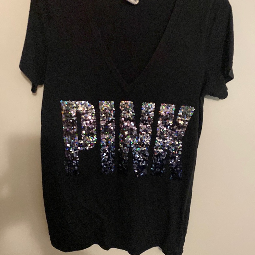 🌸PINK Bling T-shirt